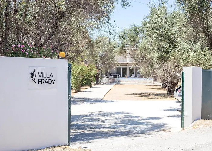 Frady Villa Kolímbia